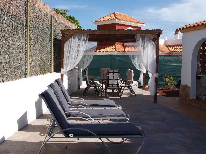 Villa Valerie Costa De Antigua Exterior photo